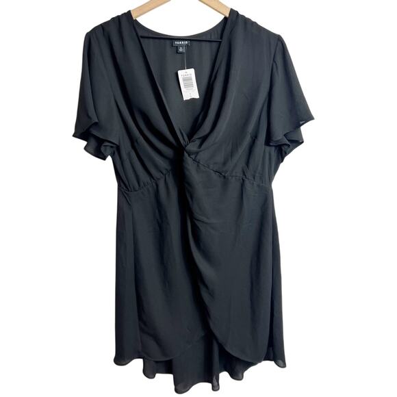 TORRID SHORT SLEEVE BLACK WOMEN PLUS SIZE 0 OR LARGE FRONT KNOT BLOUSE NEW - Picture 1 of 4